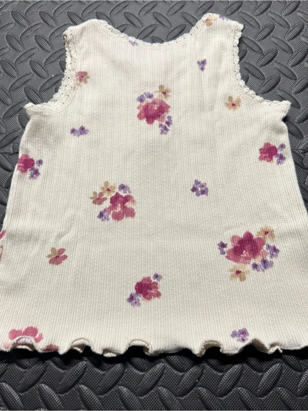 OshKosh B’gosh Toddler Girls Floral Ribbed Tank Top Size 4T Cream Shirt